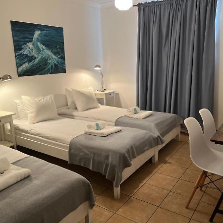 Pod Roza Economy Bed & Breakfast เวบา ภายนอก รูปภาพ