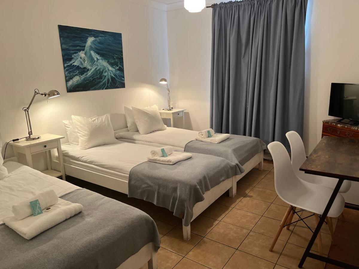 Pod Roza Economy Bed & Breakfast เวบา ภายนอก รูปภาพ